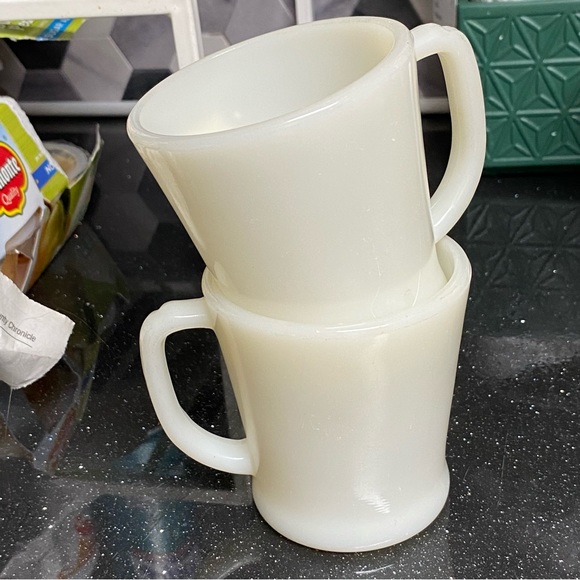 Fire King Mugs - Picture 1 of 4